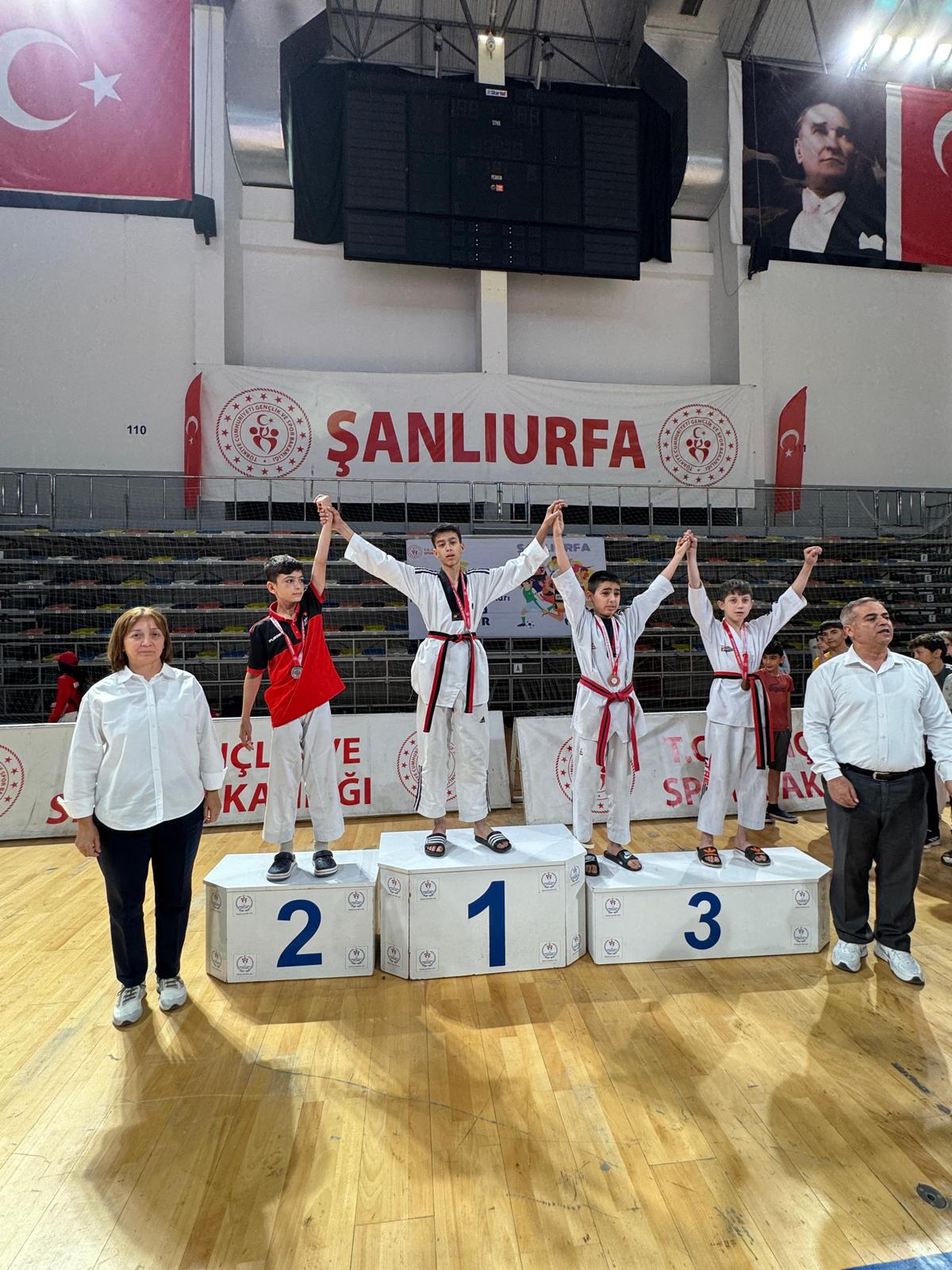 Taekwondo’da Gururumuz Gürkay Türkmen Finale Yükseldi!