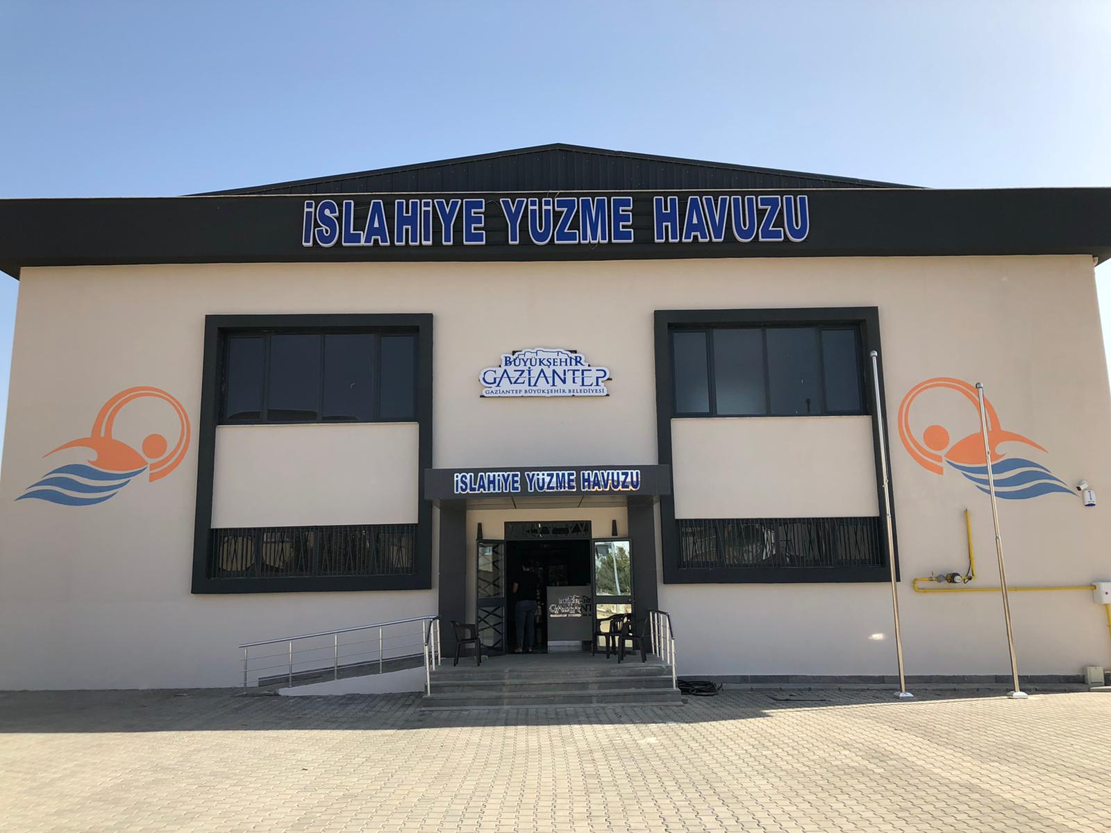 İSLAHİYE YÜZME HAVUZU