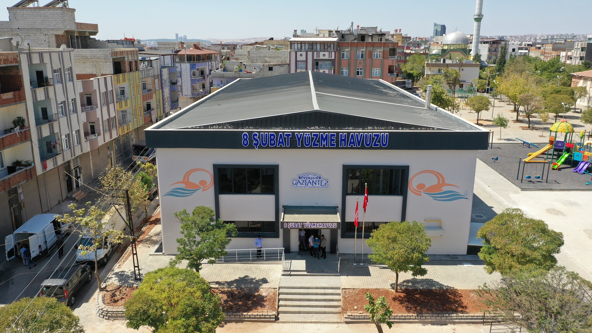 8 ŞUBAT YÜZME HAVUZU